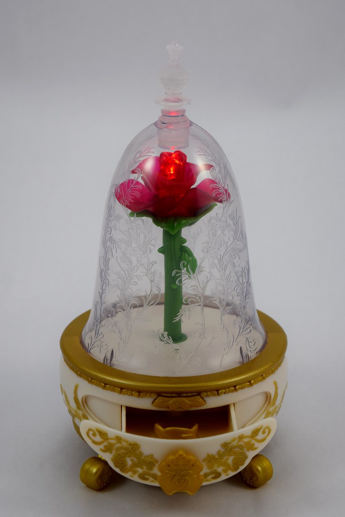 Beauty and the Beast Enchanted Rose Jewelry Box by Jakks Pacific