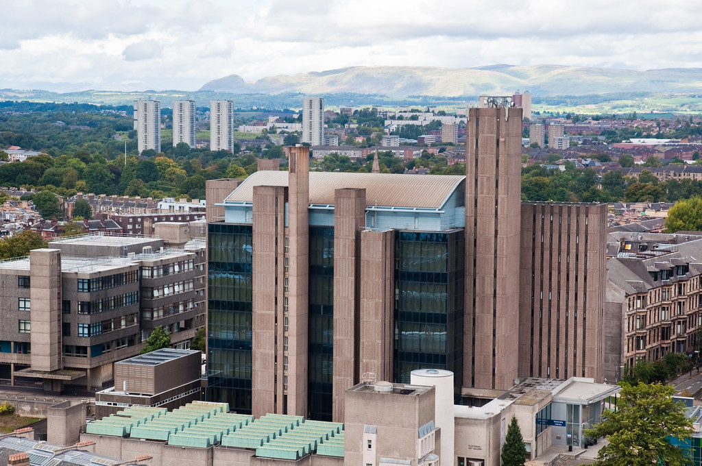 Glasgow University library from the tower, 11 Sept. 2010 Flickr
