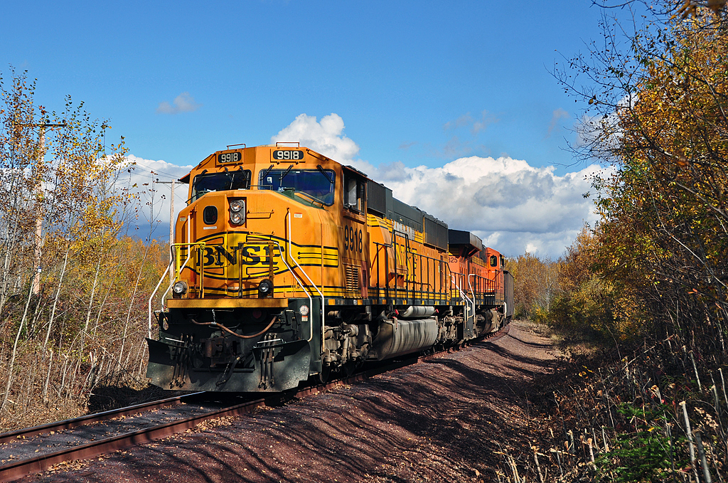 10012010 Behind Keewatin A BNSF taconite train is almost… Flickr