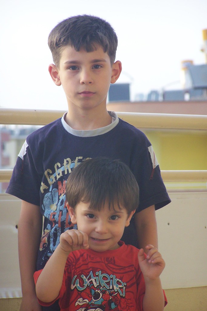 little boy, big boy Ercan ARSLAN Flickr
