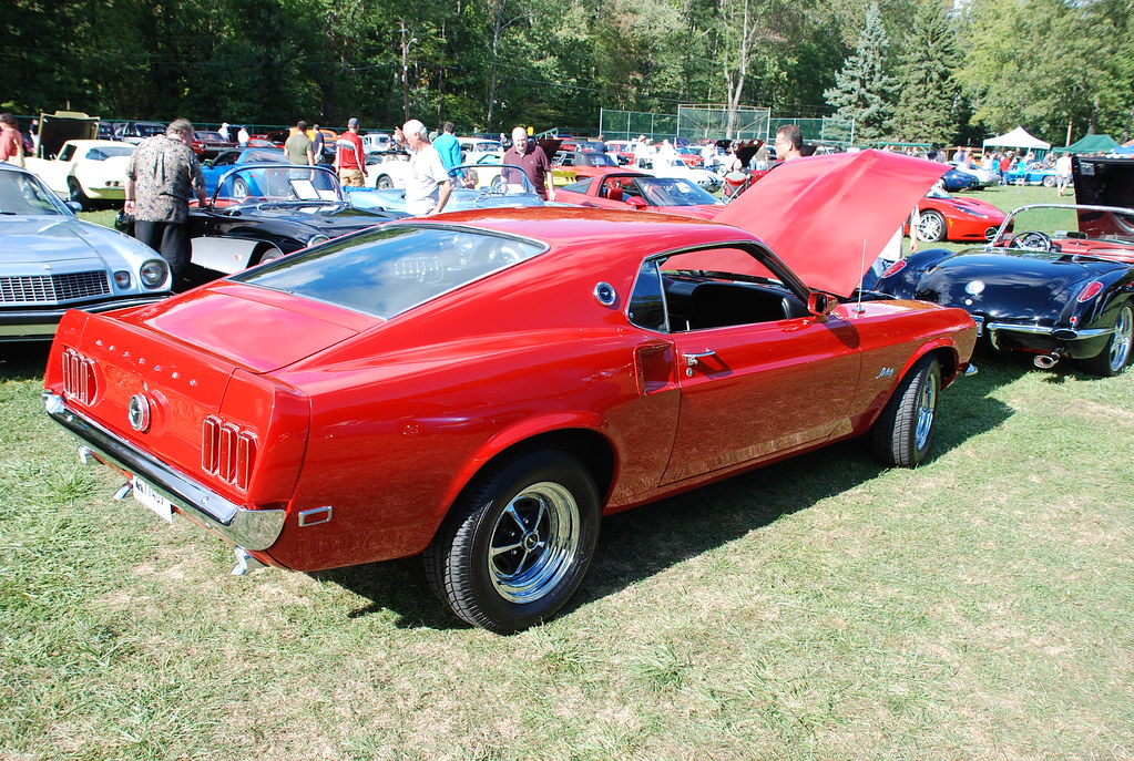 Pound Ridge car show 2010 064 veefan Flickr