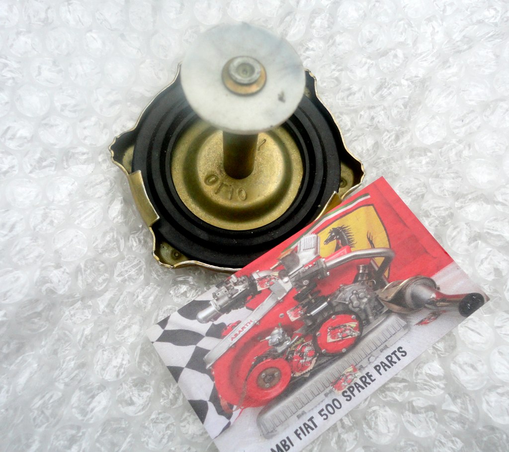FIAT 500 OIL CAP cod.ngfo9 Ricambi Fiat 500 Flickr