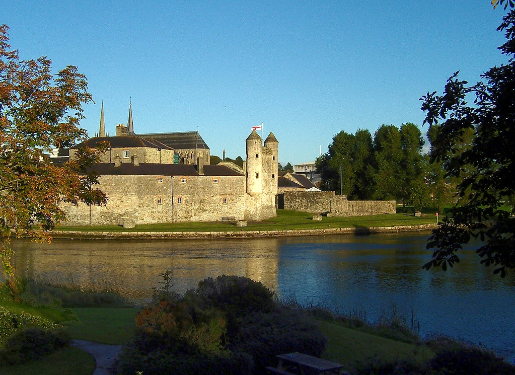 Enniskillen Castle, The Watergate Another view of the Wate… Flickr