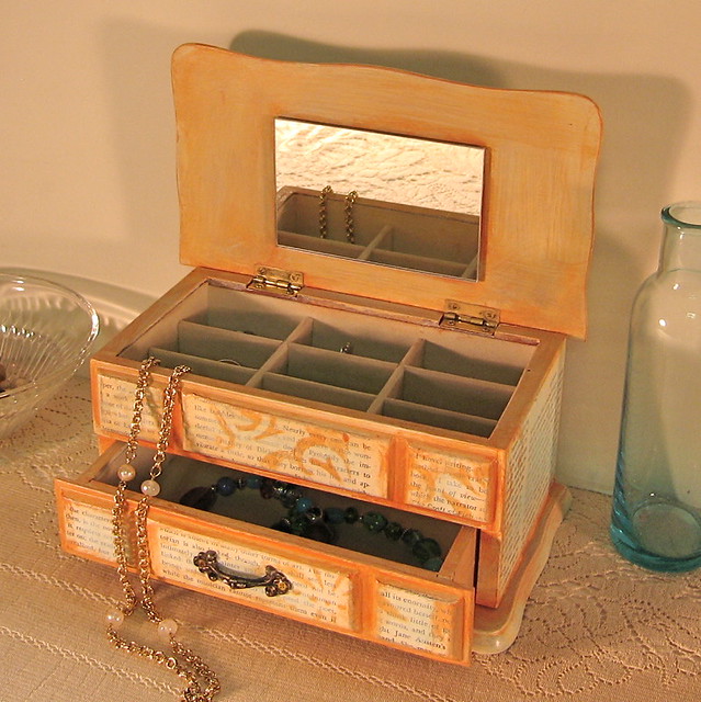 Damask Novel Jewelry Box A functional work of art! Oneof… Flickr