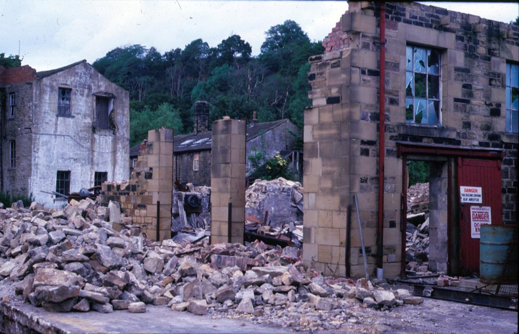Low Mill 19856 Demolition09 (Addingham, West Yorkshire)… Flickr