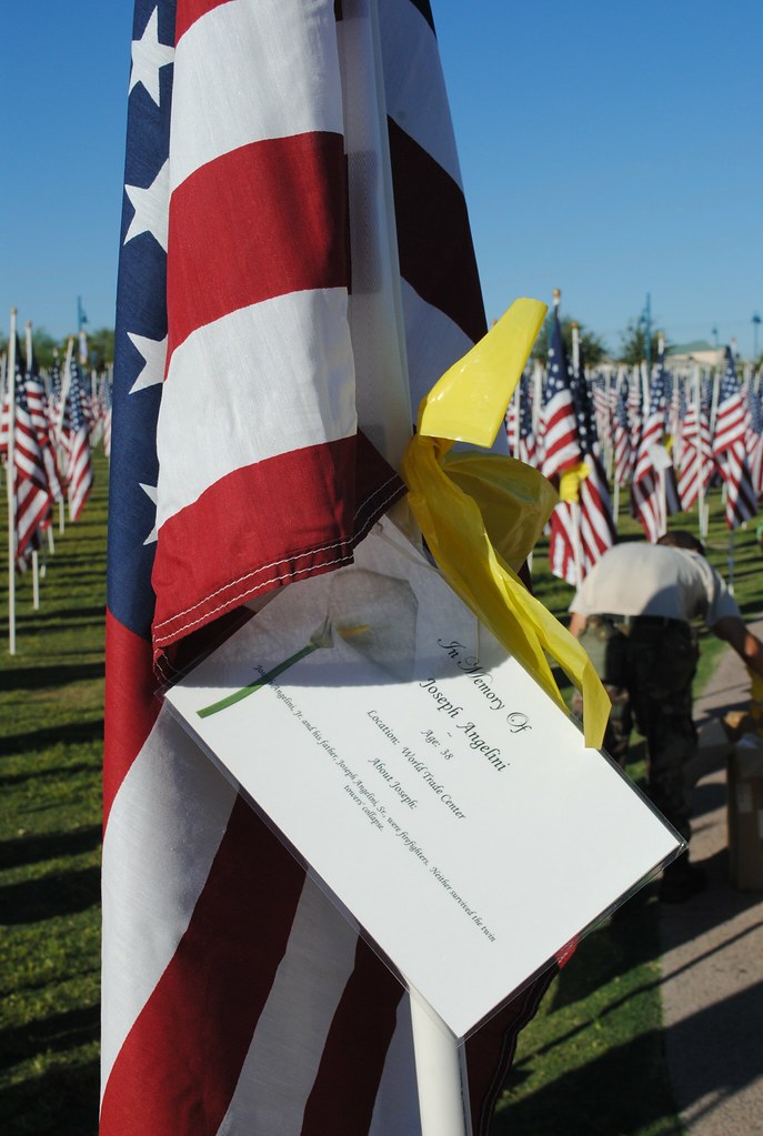 Yellow Ribbons Yellow ribbons were placed on the flags of … Flickr