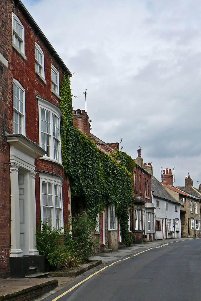 Finkle Street, Knaresborough Tim Green Flickr