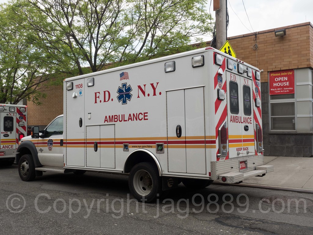 FDNY Ambulance, Bathgate, New York City EMS Station 18, 16… Flickr