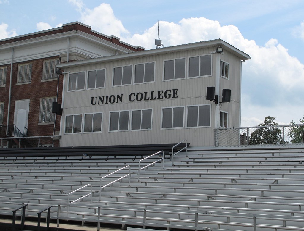 Williamson Stadium, Barbourville (Ky.), 11 May 2017 Flickr