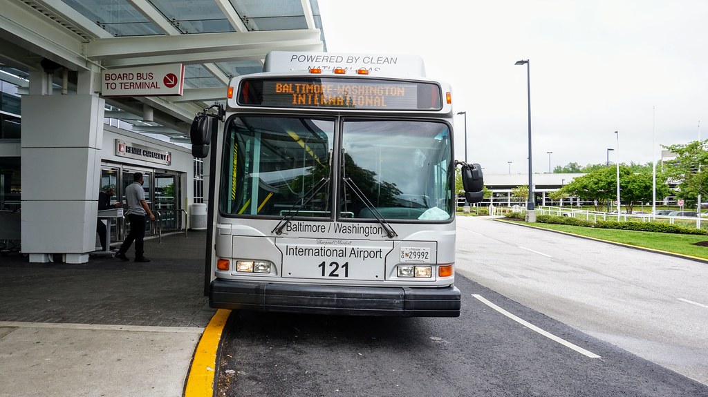BWI Rental Car Shuttle 2003 Neoplan AN440LF CNG 121 Flickr