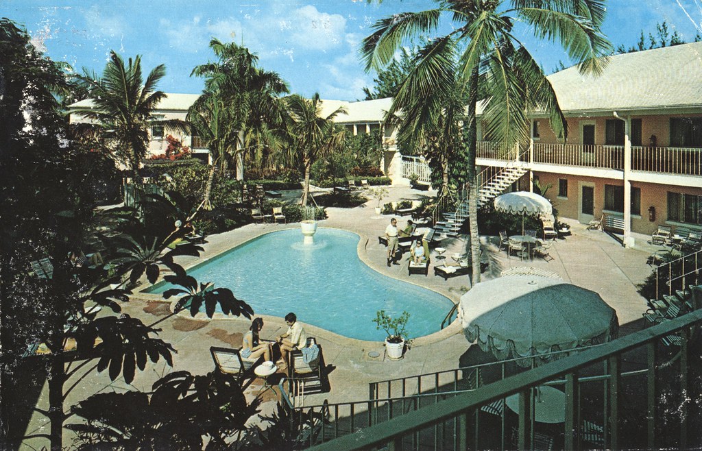Cable Beach Manor Nassau, Bahamas Capture the beauty and… Flickr