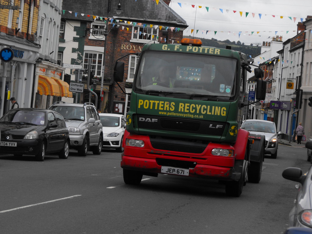 Potters recycling JEP 671 in Welshpool Joshhowells27 Flickr