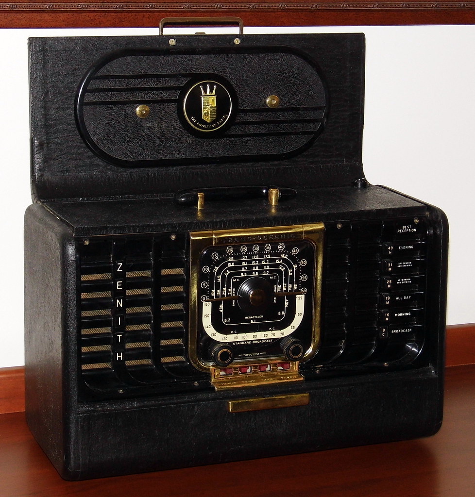 Vintage Zenith Transoceanic MultiBand Radio, Model G500, … Flickr