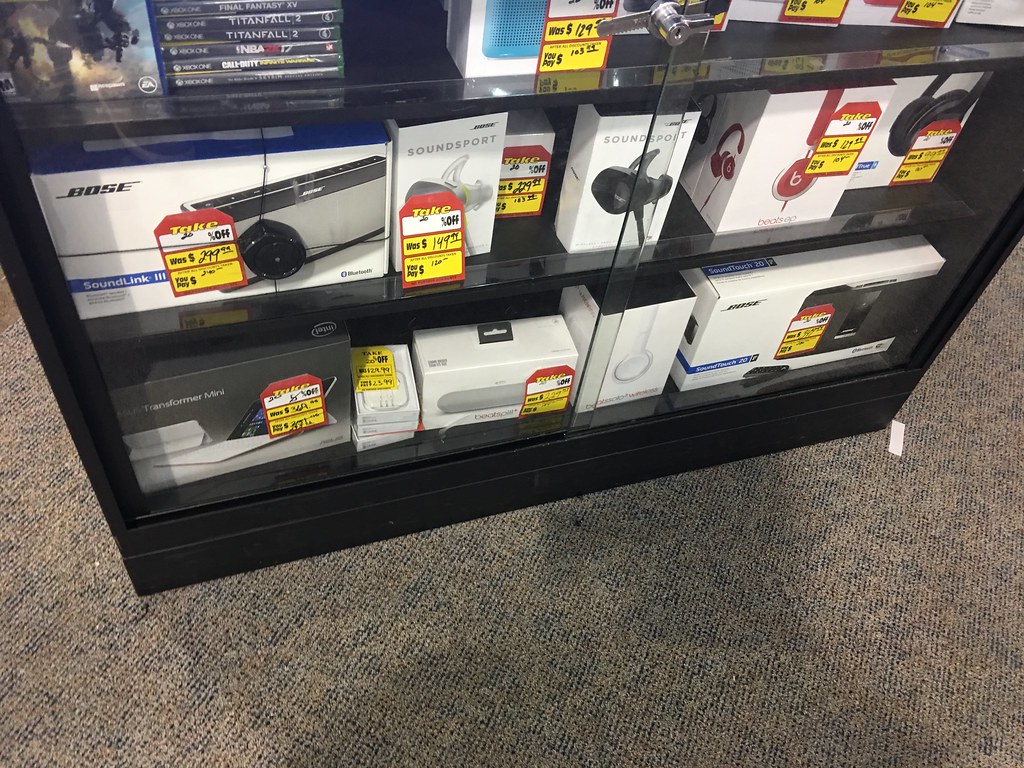 Closing HHGregg store in Lexington KY Danny Michaelson Flickr