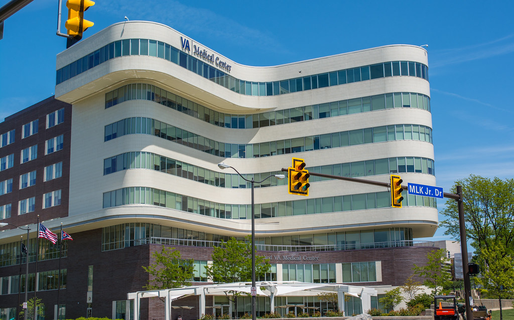 Stokes VA Medical Center Louis Stokes Cleveland Veterans A… Flickr