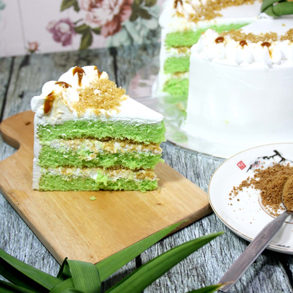 Ondeh Pandan Cake (Klepon Cake) Jakarta Outlet Pejaten … Flickr