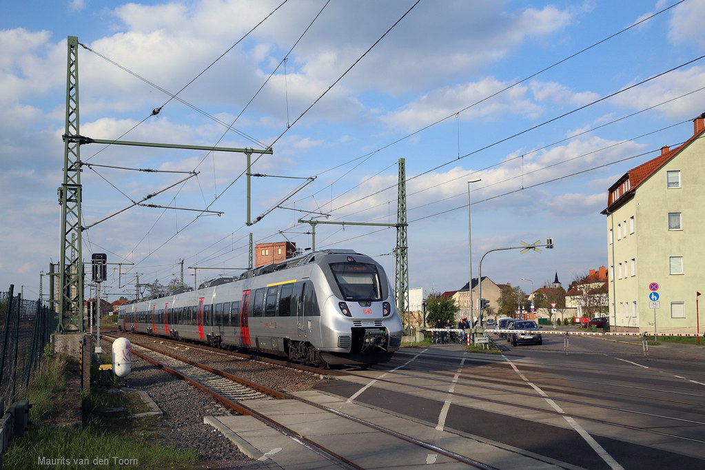 SBahn Leipzig (2) Die S2 nach LeipzigConnewitz hat gerad… Flickr