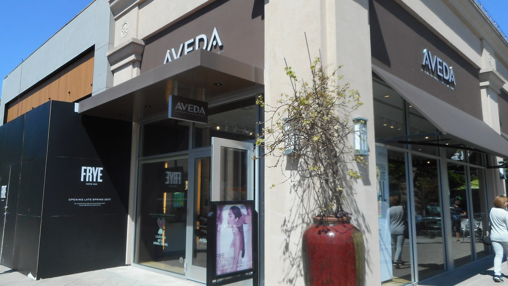 Aveda hair and skin care boutique at University Village in… Flickr