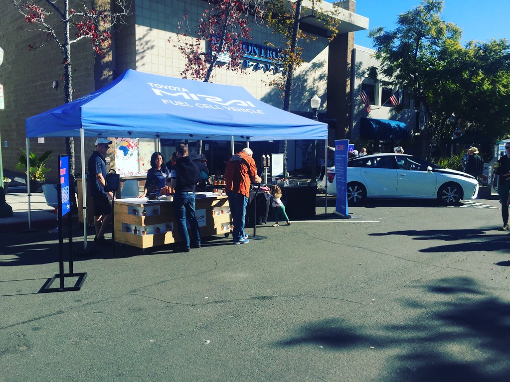 Montrose Farmers Market 2/7 Flickr