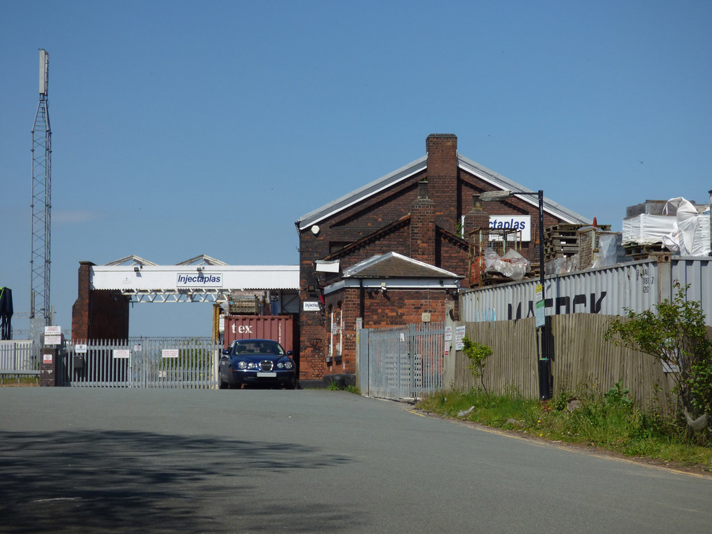 Injectaplas Former goods offices Rugeley Trent Valley … Flickr