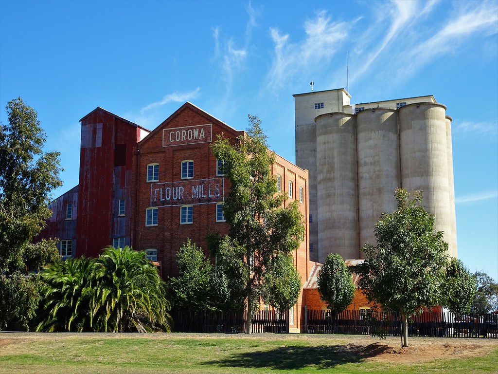 Corowa. The former flourmill and silos. The mill was built… Flickr