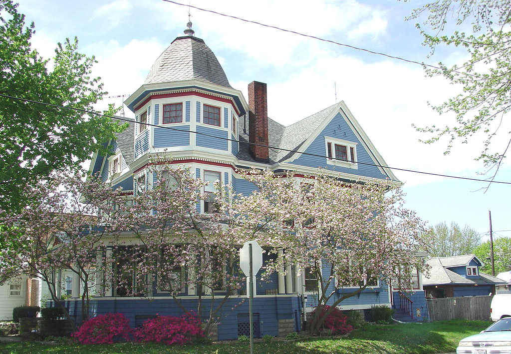 Bucyrus Queen Anne style home side A slightly closer side … Flickr