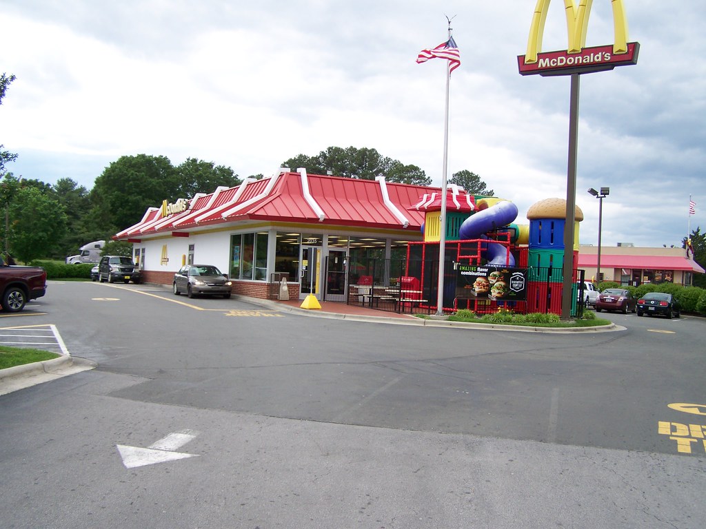 100_1661 2030 NC Highway 86 North,Yanceyville, North Carol… Flickr