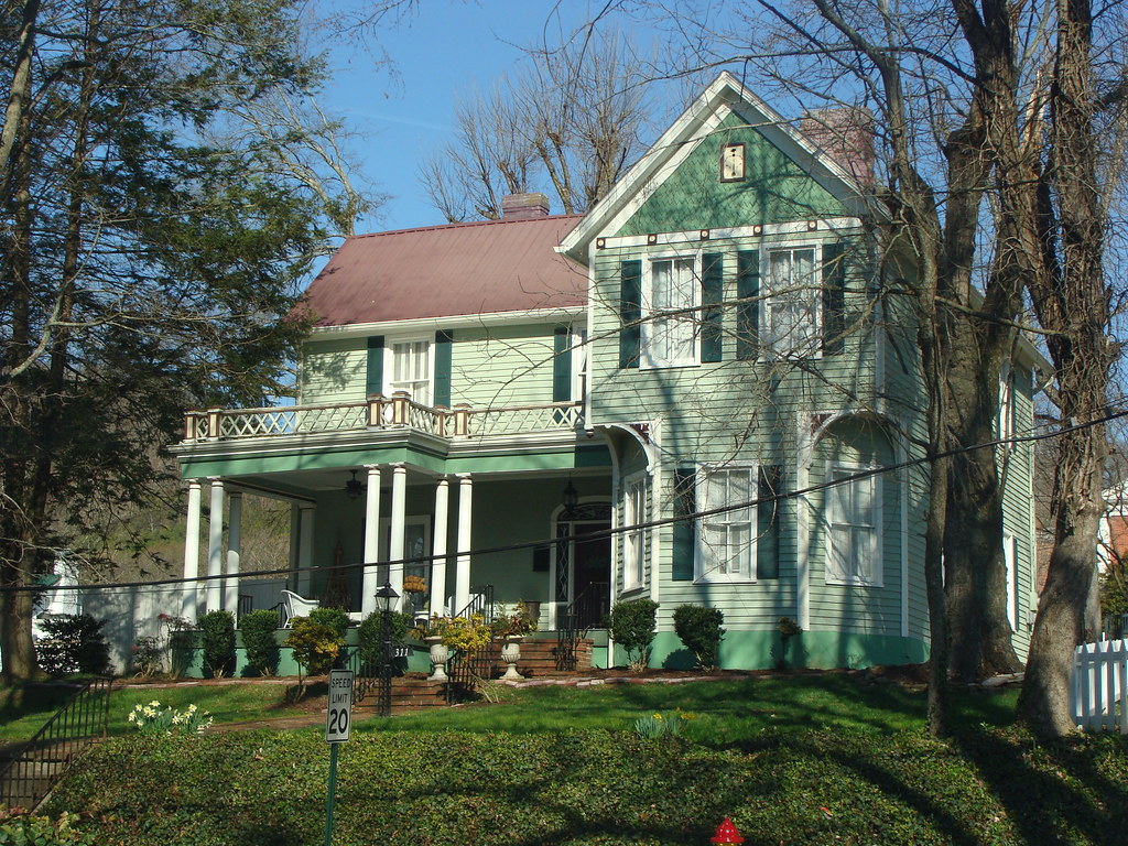 Beautiful Old HomeRogersville, Tn. a photo on Flickriver