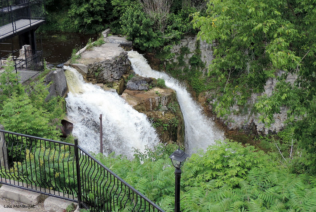 Walter's Falls Ontario As seen from The Inn Falls Inn, a g… Flickr