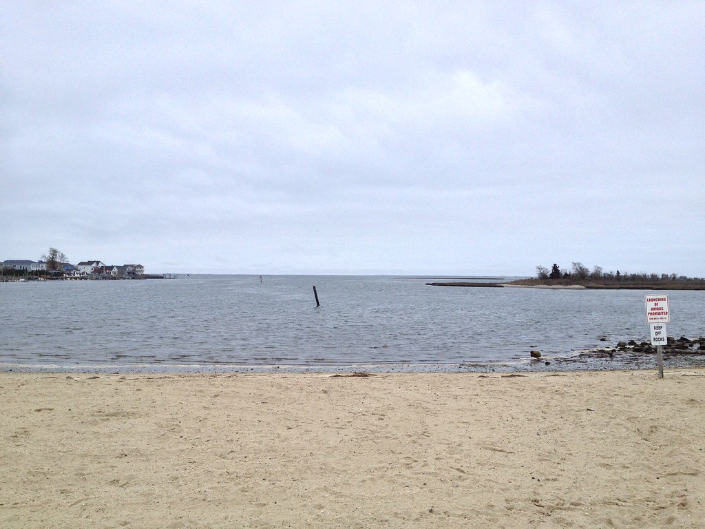 IMG_7625 Florence Avenue Beach in Massapequa, NY 2017042