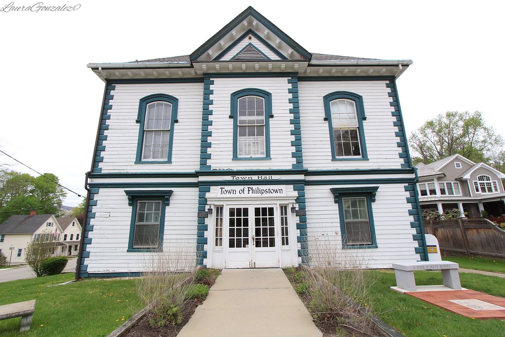 Philipstown 1867 Town Hall 1867 Town Hall, a white buildin… Flickr