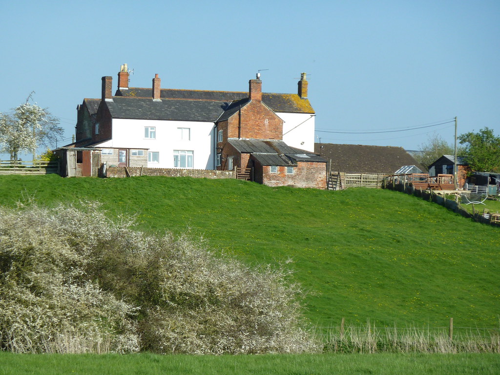 LowerLodgeFarm3 Lower Lodge farm Colin Fry Flickr