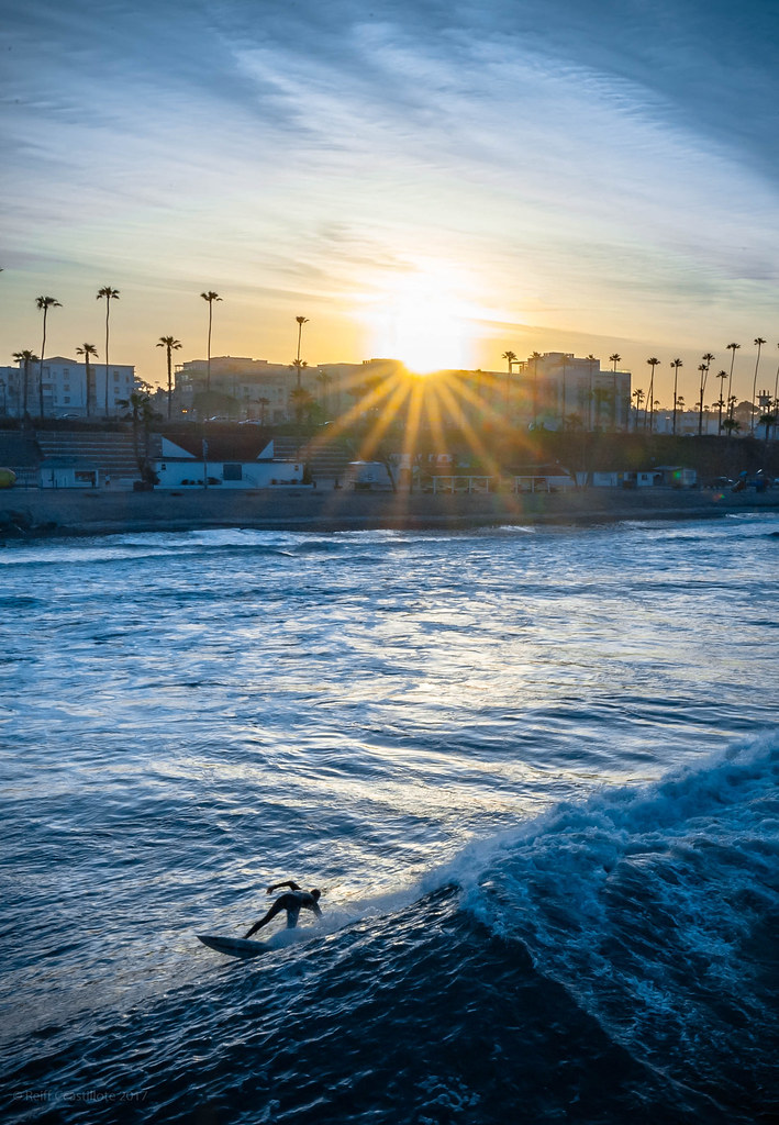 Sunrise Surfing Sunrise Surfing Near San Diego Early sta… Flickr