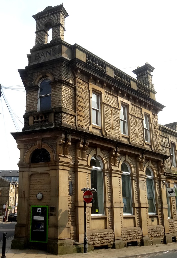 [50900] Hebden Bridge Lloyds Bank Lloyds Bank, Albert St… Flickr