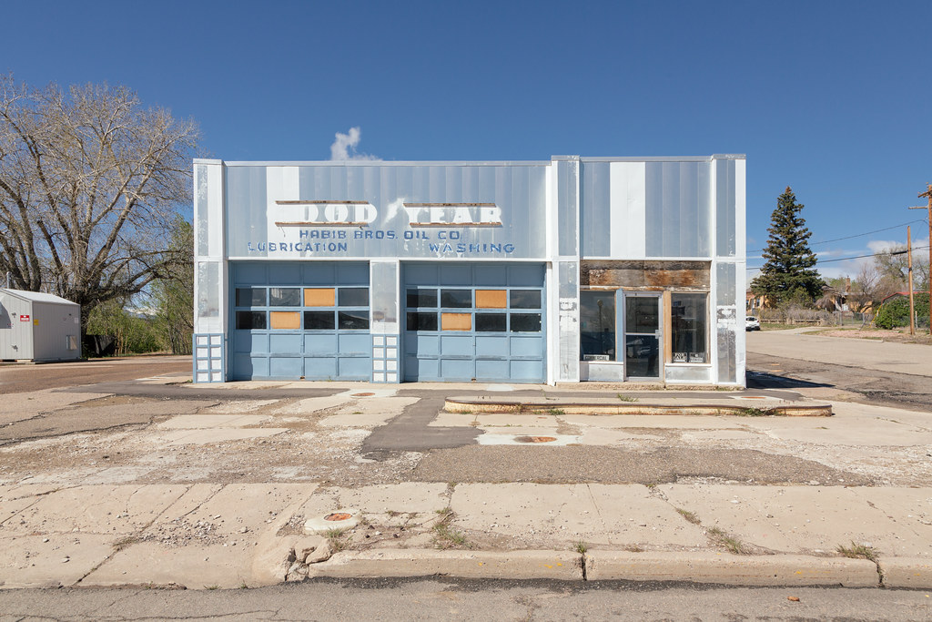 Habib Bros. Oil Co., Walsenburg, CO, April, 2017 NAP_Canon… Flickr