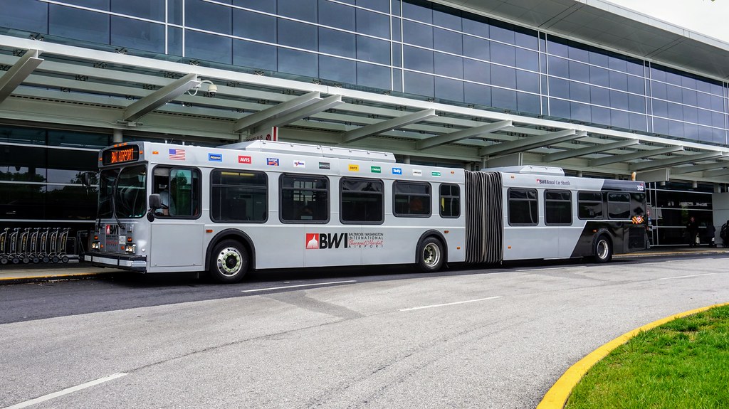BWI Rental Car Shuttle 2004 New Flyer D60LF 302 MW Transit Photos