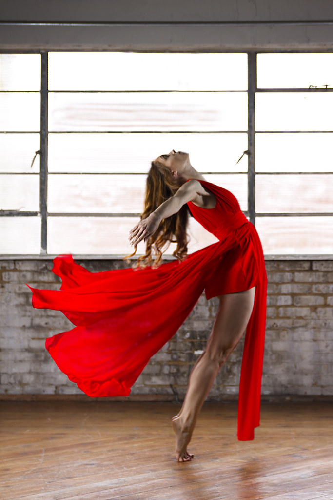 Red Dress Dance Claire dancing in a red dress. Strobist in… Flickr