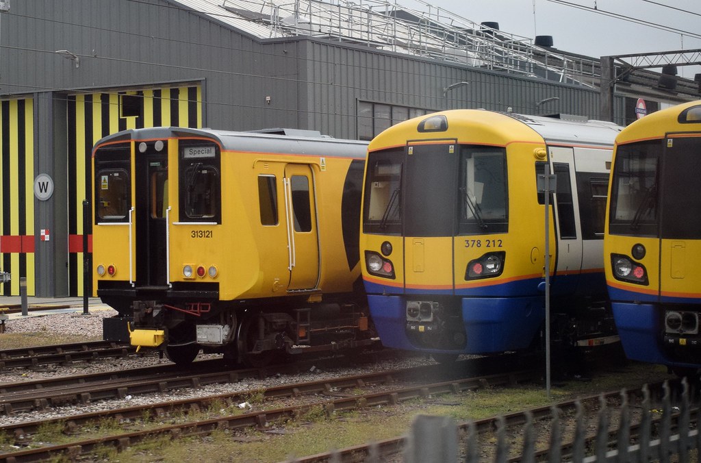 313121 & 387212, 07/05/17. Network Rail Class 313 ERTMS te… Flickr