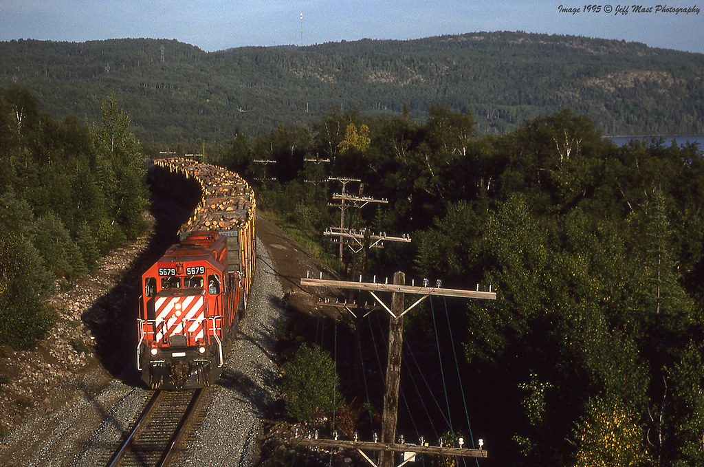 "Manitouwadge Turn" CP 5679 leads the "Manitouwadge Turns"… Flickr