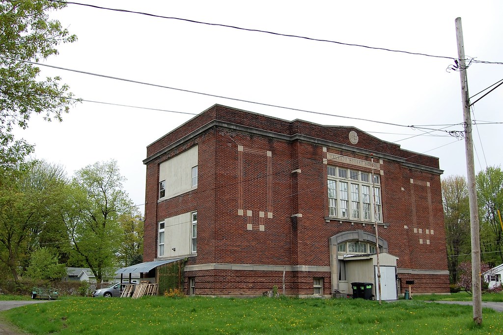 Former Walradt Street School Fulton, NY Another view of … Flickr