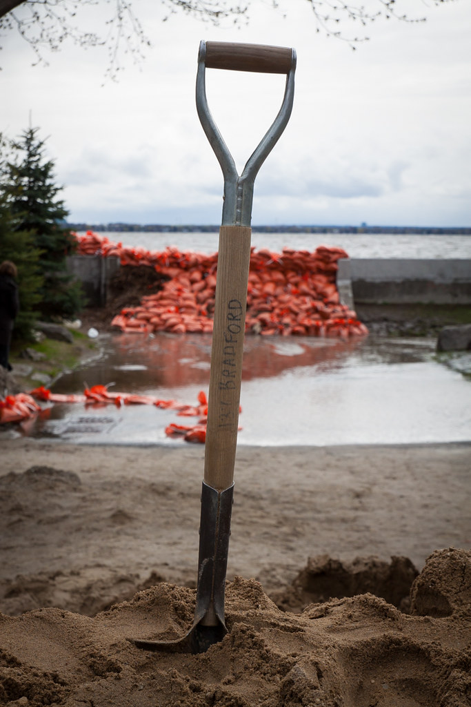 Flood170142 The Ottawa Floods in Britannia Beach May 2… Chris Griffin Flickr