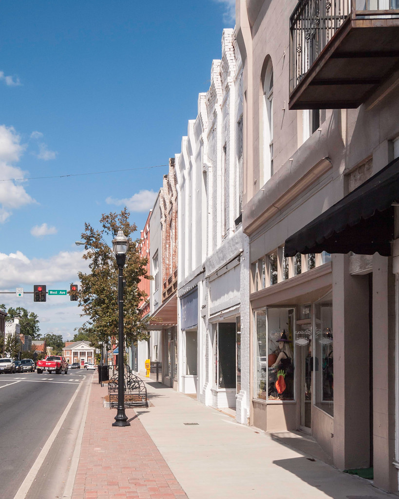 Down on Main Street Main Street in Cedartown, jwcjr Flickr