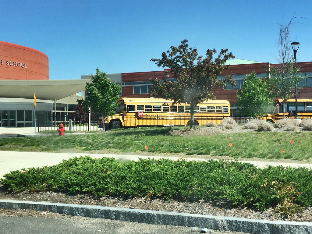 East Longmeadow Public Schools E8 (Retired). 2009 Blue B… Flickr