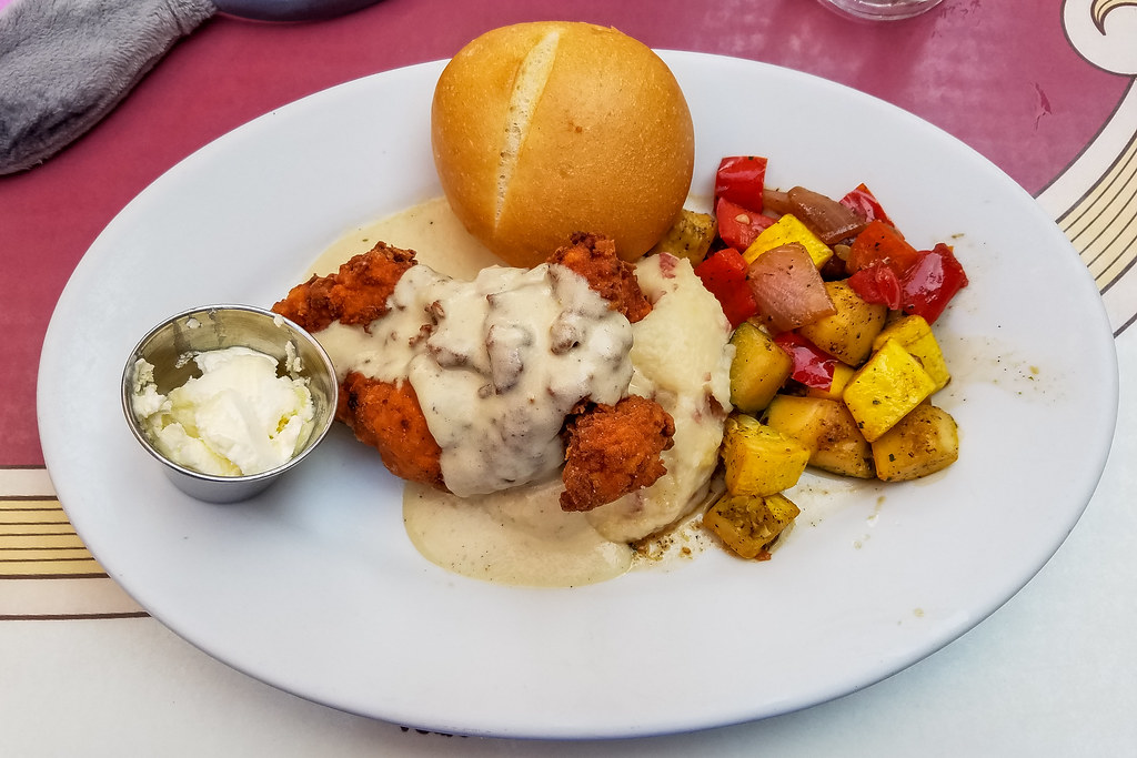 ChickenFried Chicken Lunch at Carnation Cafe on Main Stre… Flickr