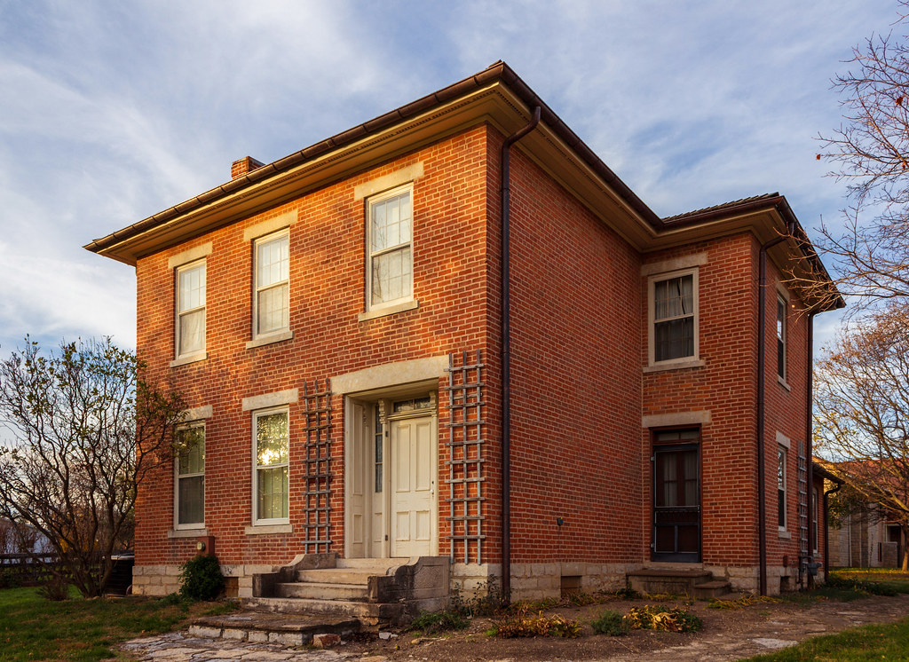 Fletcher Coffman House This house in Dublin, Ohio was comp… Flickr