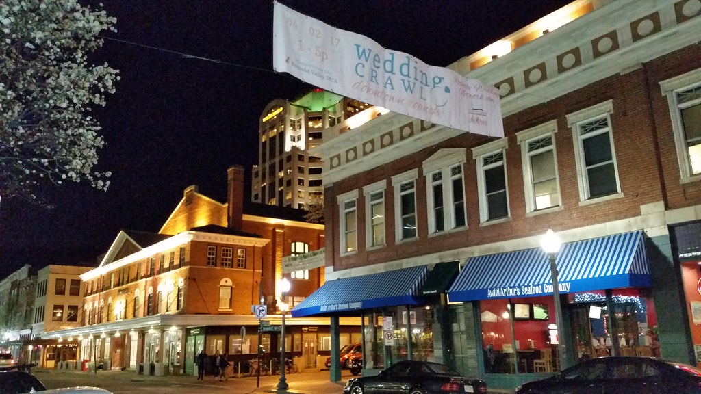 downtown Roanoke, Virginia Kipp Teague Flickr