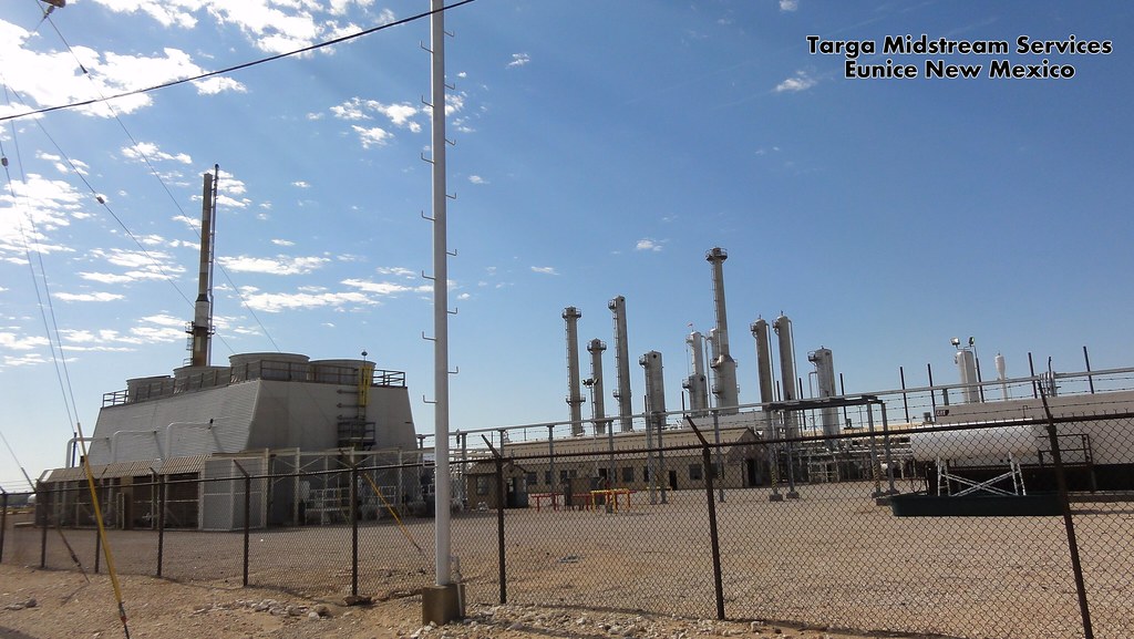 DSC02475 Targa Resources processing plant in Eunice New Me… Flickr
