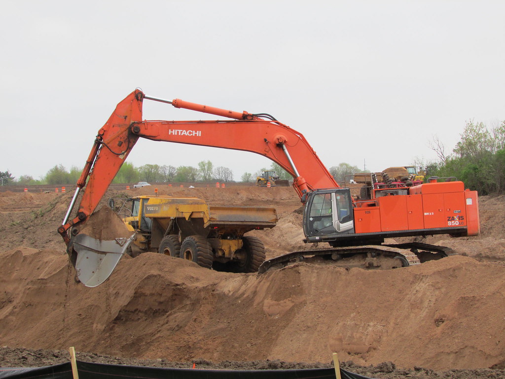 ZX850 Loading an A40F Burton Equipment Photography Flickr