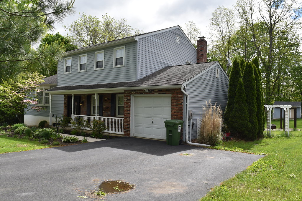 50 Buckley Drive Flickr