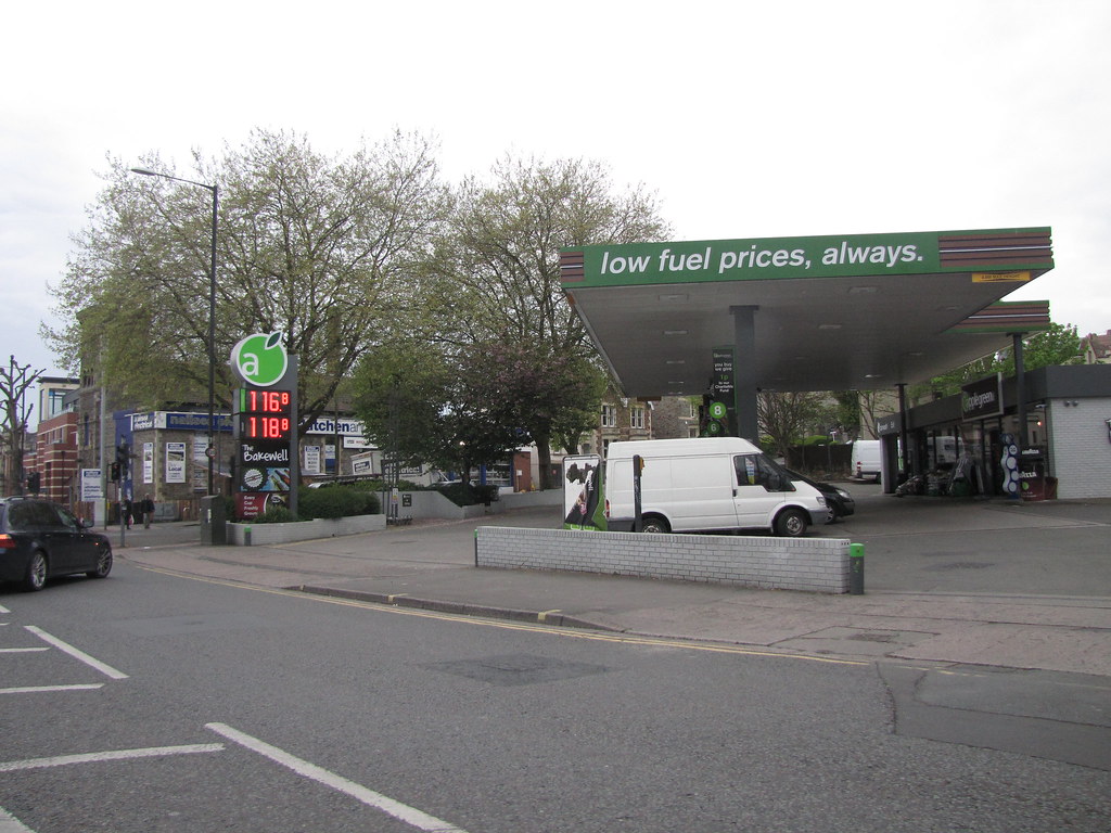 Applegreen Gloucester Road, Bristol 1 In 2012 this was a… Flickr